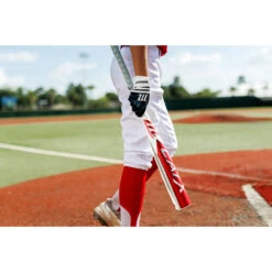 Marucci CATX Alloy BBCOR (-3) MCBCX Adult Baseball Bat -Baseball Equipment Store marucci catx lifestyle 01 01965.1661841580